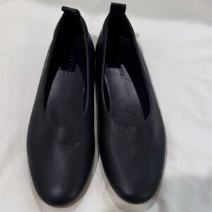 Everlane Black Leather Flats